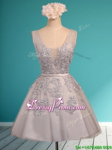 Modest Deep V Neckline Grey Dama Dress with Appliques and Belt