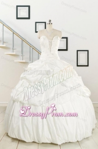 2015 White Taffeta Dresses For a Quinceanera with Beading and Pick Ups